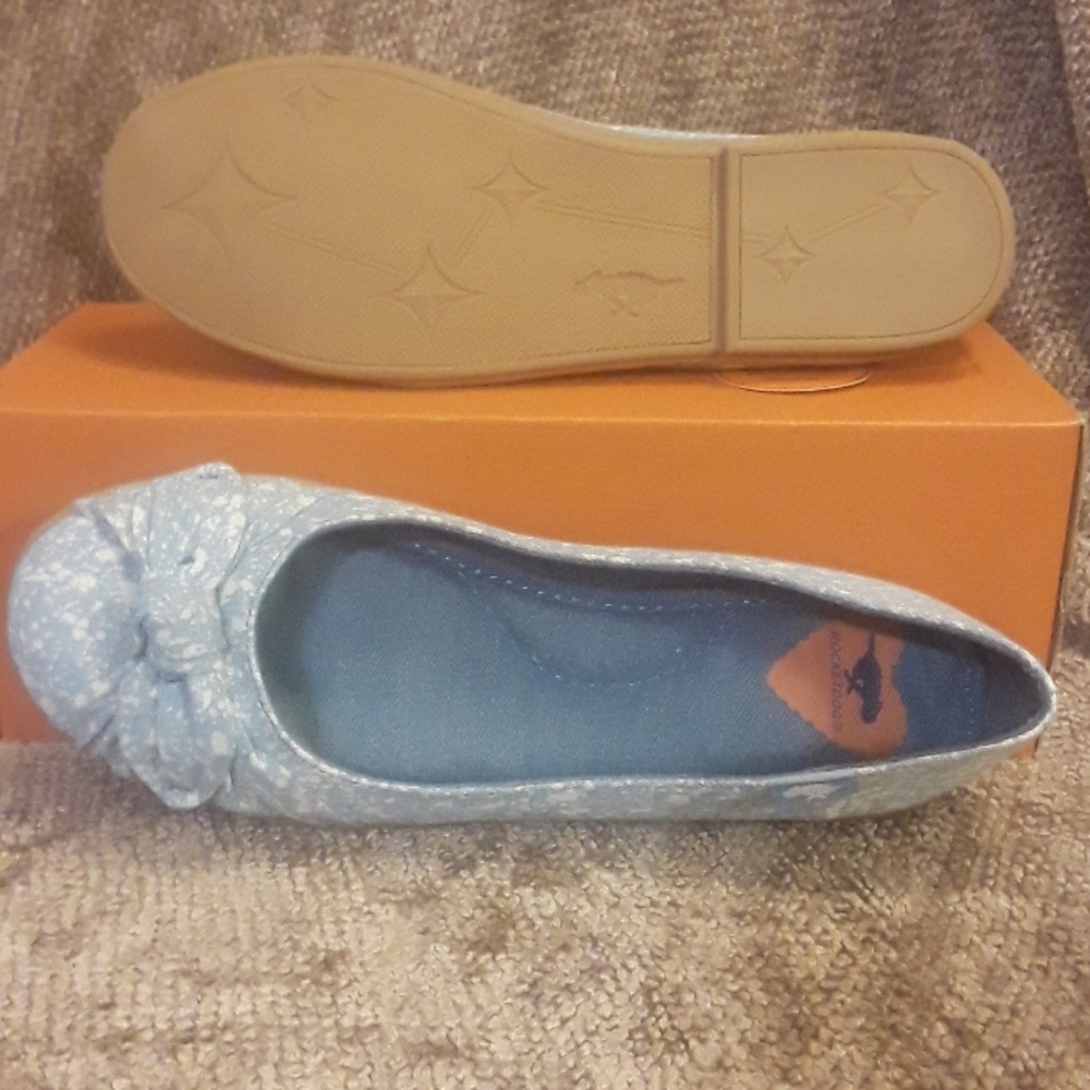 *** Rocket dog Light blue & White Jiggy Lucky One Cotton Flats w/ Bow Toe Design - Picture 2 of 7
